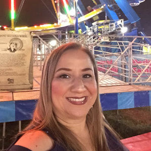 Meet your Posher, Janis